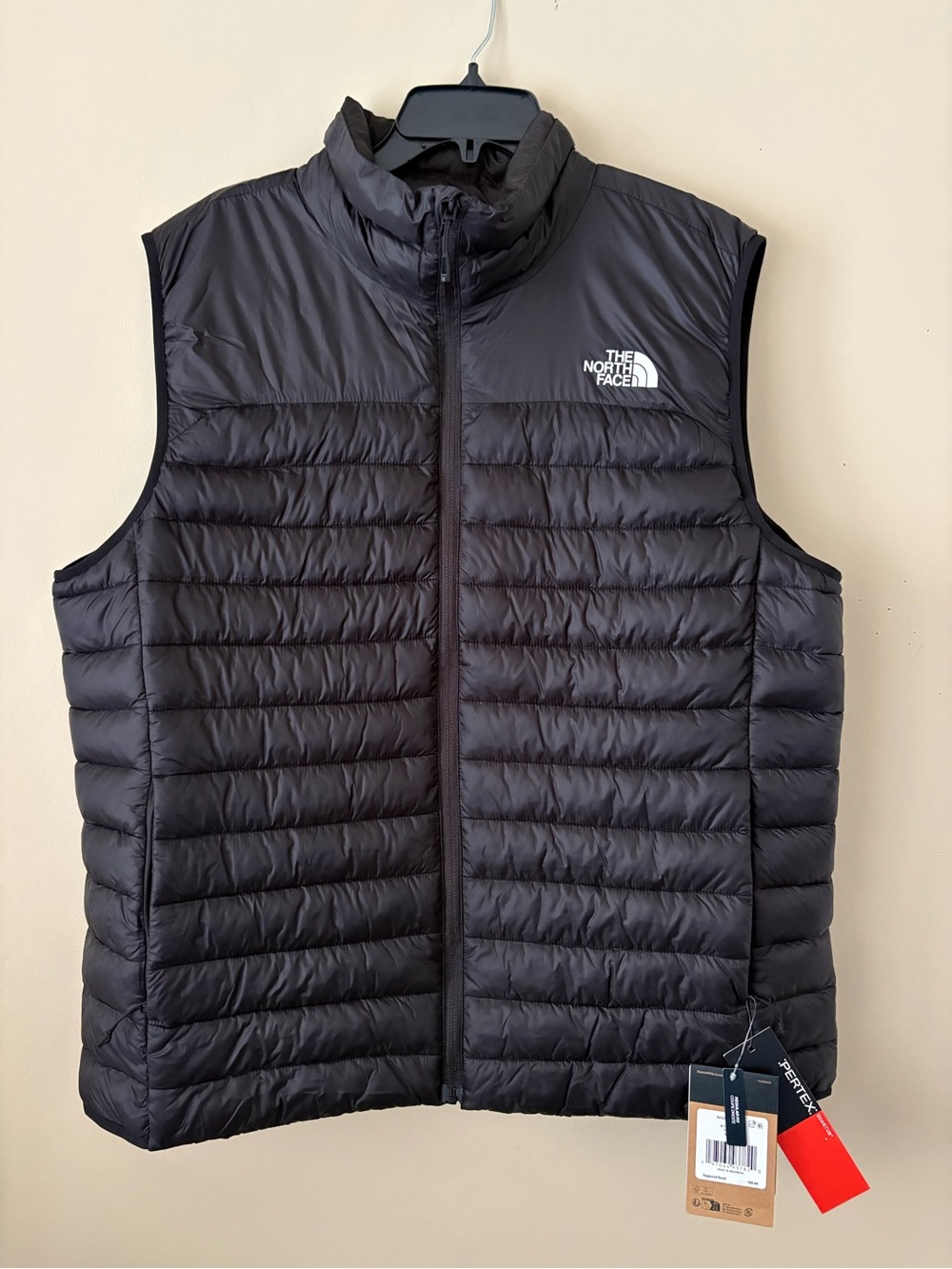 The North Face Men's Black Pertex Regular Fit Puffer Vest Sz. XL New